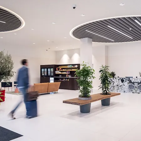 PREMIER SUITES Amsterdam-3